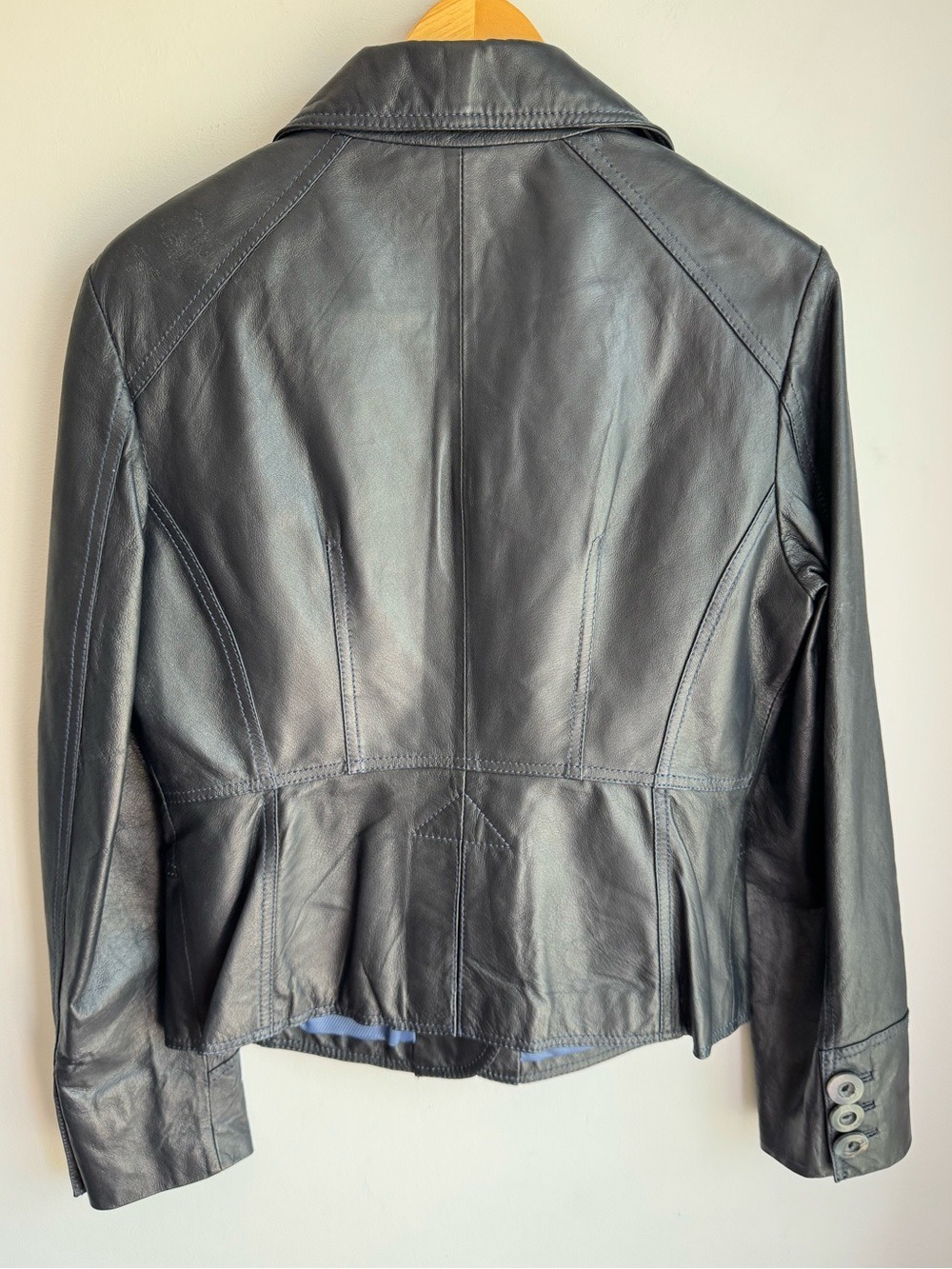 Danier Slate Blue Leather Jacket M Button Front Blazer Coat Fall Navy Y2K Classy - Picture 7 of 13